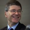 Jeffrey Sachs: Failure To Regulate The "Crooks" On Wall Street Is "Pathetic" 